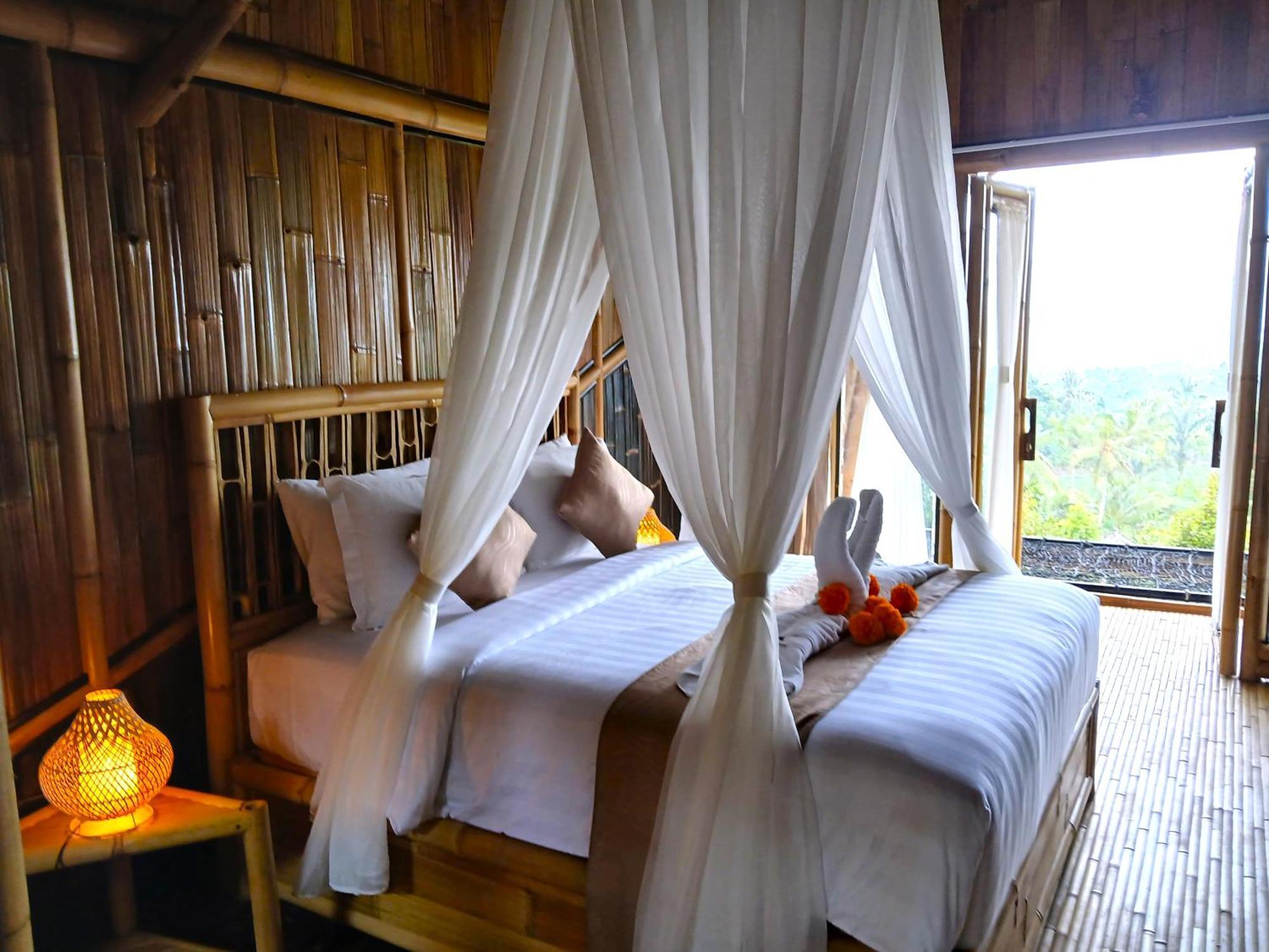 Villa Danaswari Bali Bamboo House Selat Esterno foto