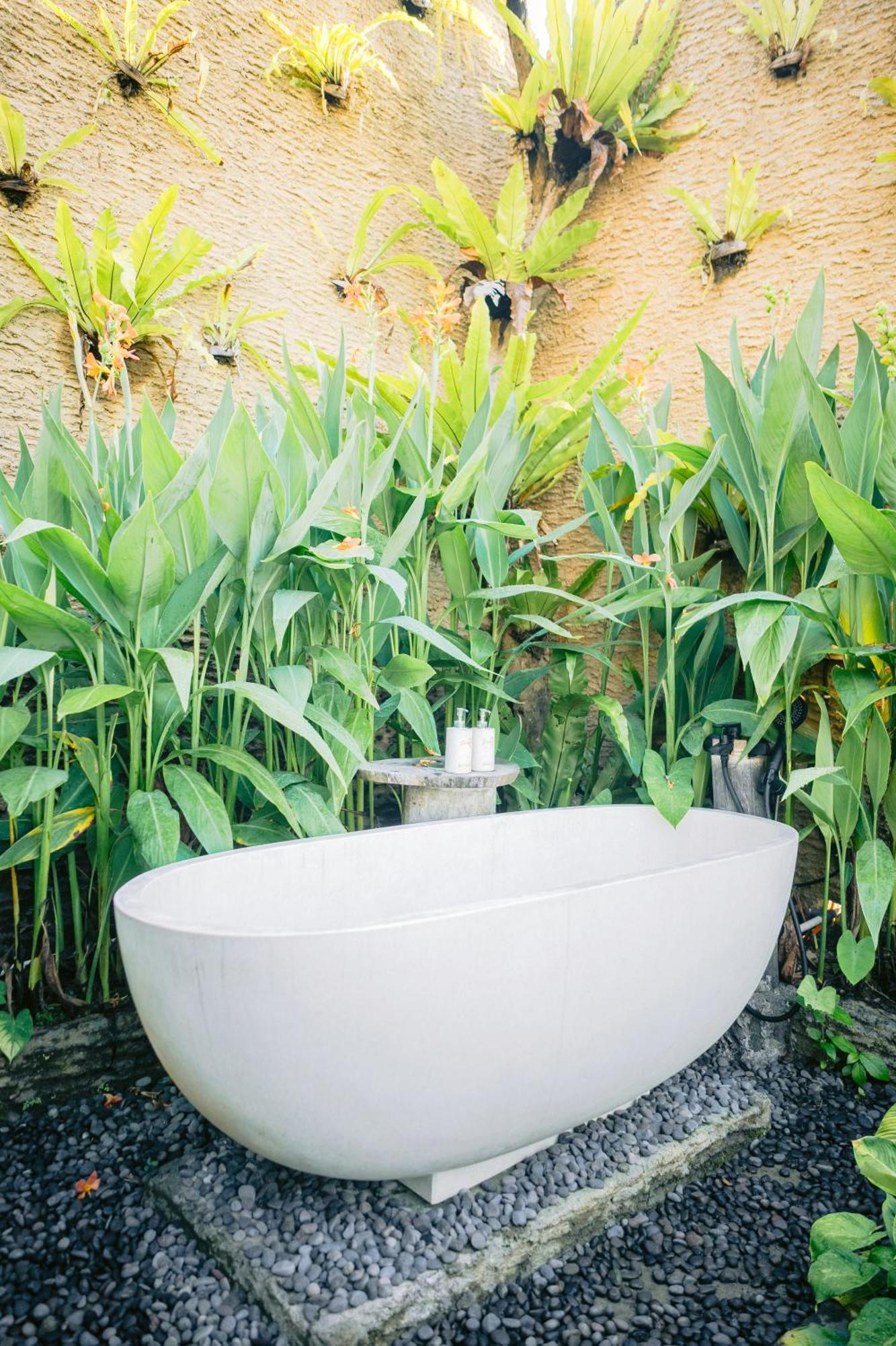Villa Danaswari Bali Bamboo House Selat Esterno foto