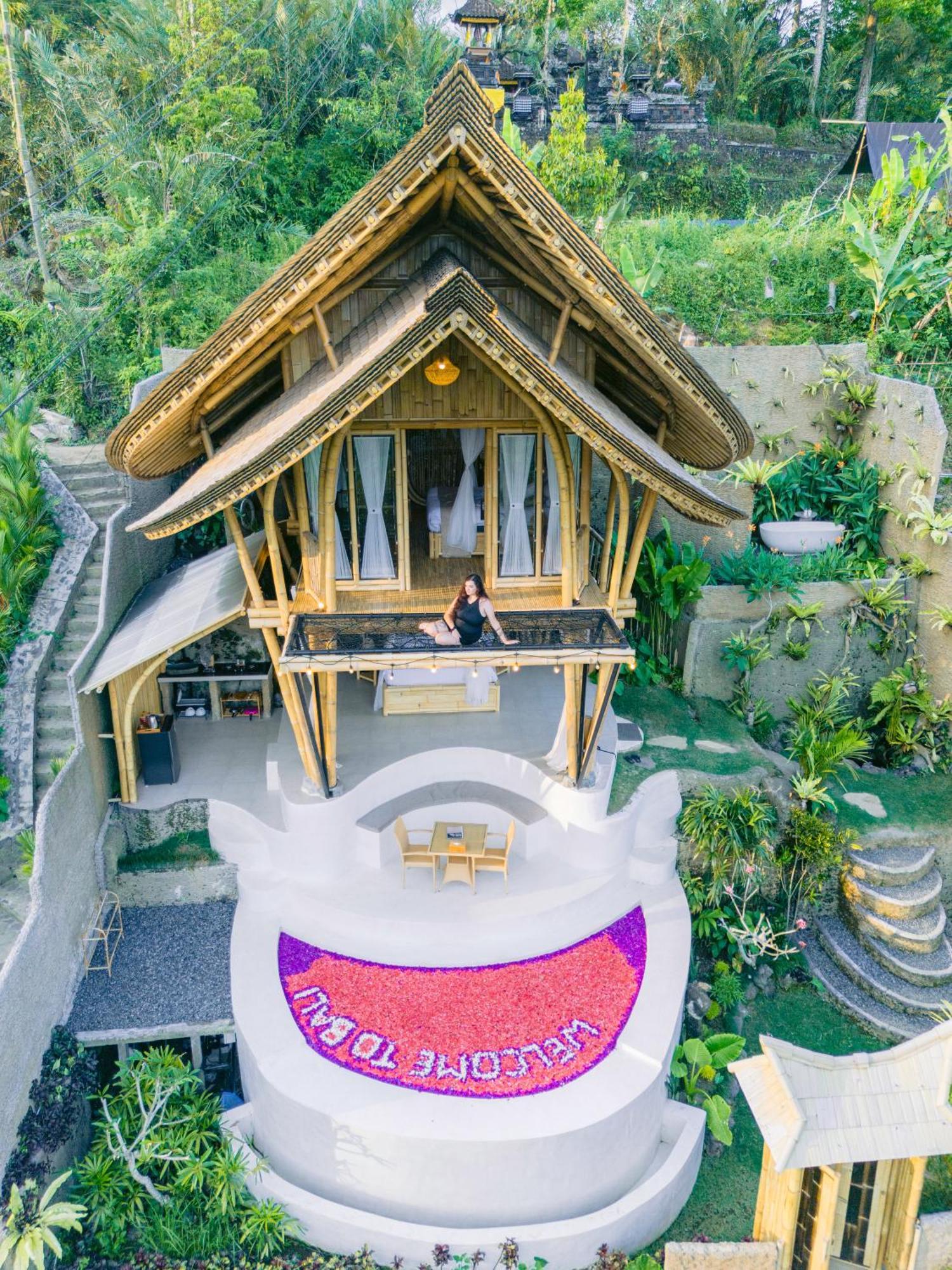Villa Danaswari Bali Bamboo House Selat Esterno foto
